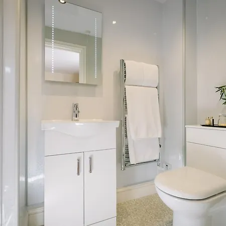 Sun 3* Pooley Bridge